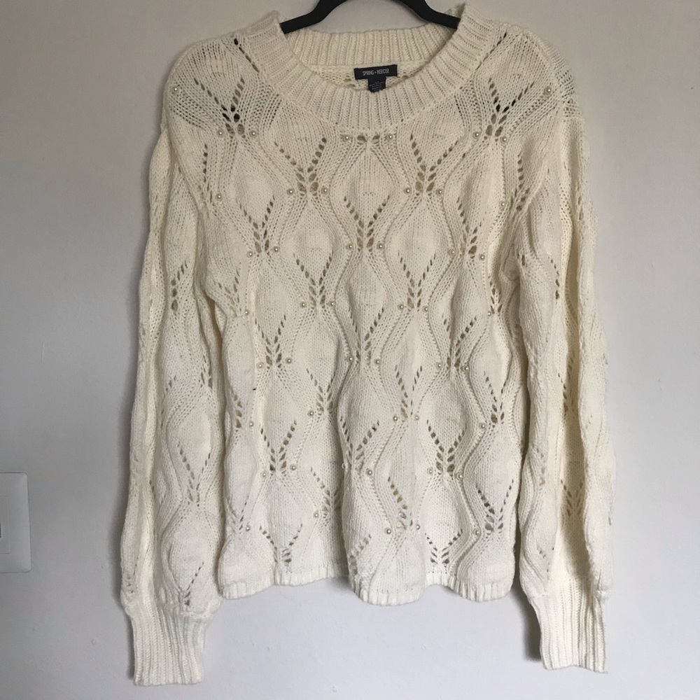 NWOT Spring + Mercer Ivory and Pearl Knit Sweater